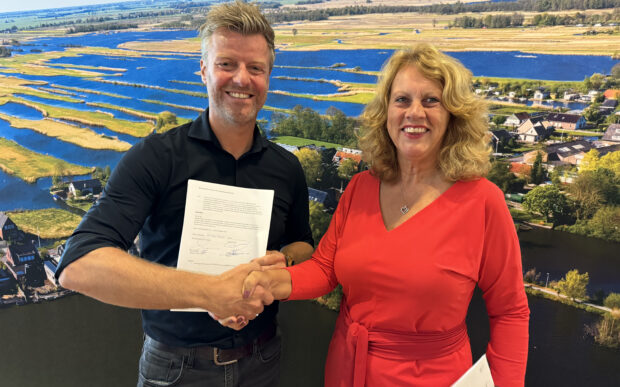 Vink Bouw en WSN ondertekenen bouwteamovereenkomst Koetshuisplantsoen Nieuwkoop
